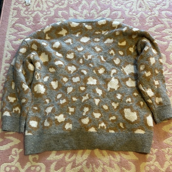 MNG Leopard Print Cardigan Sweater Gray Brown White Button Front Women's Medium - Picture 2 of 6
